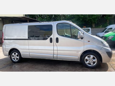 Vauxhall Vivaro 2.0 2900 CDTi Sportive Crew Van FWD L3 5dr 6