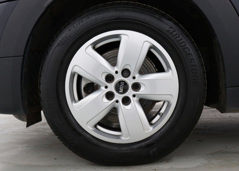 Mini Countryman 1.5 Countryman Cooper Classic Auto 5dr 14