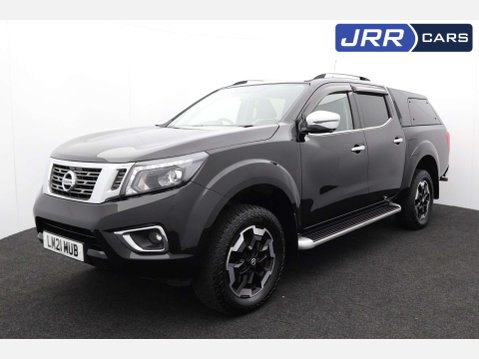 Nissan Navara 2.3 Navara Tekna dCi Auto 4WD 5dr 8