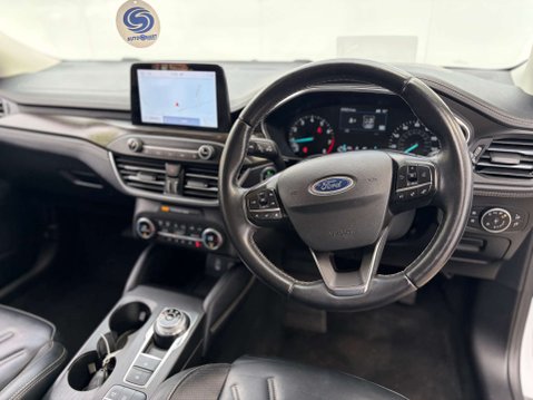 Ford Focus 1.0 Focus Vignale Auto 5dr 50