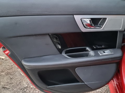 Jaguar XF D R-SPORT SPORTBRAKE 35