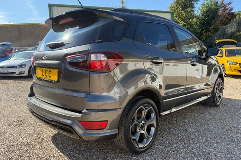 Ford Ecosport ST-LINE.. 3 SERVICES.. ONLY 50000 MILES.APPLE PLAY.,STUNNING EXAMPLE  3