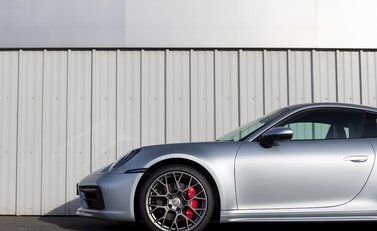 Porsche 911 Carrera 4S (992) 28