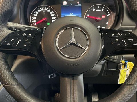 Mercedes-Benz Citan 1.5 110 CDI BASE Panel Van 5dr Diesel Manual L1 Euro 6 (s/s) (95 ps) 26