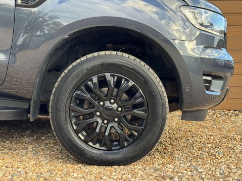 Ford Ranger 2.0 Ranger Thunder EcoBlue 4x4 Auto 4WD 17