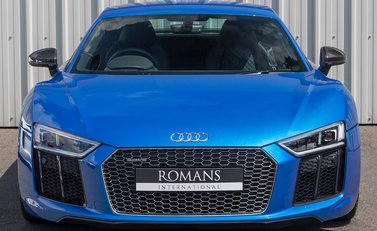 Audi R8 V10 Plus 4
