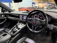 Porsche Panamera 4.0T V8 Turbo Saloon 5dr Petrol PDK 4WD Euro 6 (s/s) (550 ps) 28