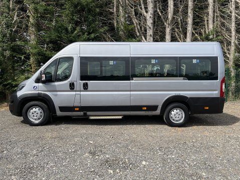 Peugeot Boxer 440 L4H2 LIGHTWEIGHT MINIBUS 17SEATS w/ Telescopic Ramps, AC. ULEZ E6 12