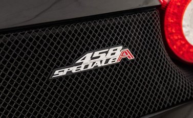 Ferrari 458 Speciale Aperta 27