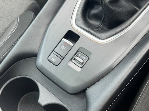 Nissan Qashqai (Sold) 1.3 DIG-T MHEV N-Connecta SUV 5dr Petrol Hybrid Manual Euro 6 (s/s) 25