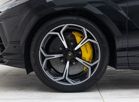 Lamborghini Urus S 39