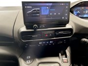 Peugeot e-Rifter 52kWh GT Standard MPV 5dr Electric Auto (7.4kW Charger) (136 ps) DAB Radio 18