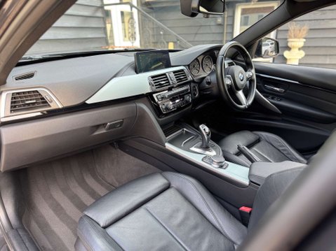 BMW 3 Series 3.0 335d M Sport Shadow Edition Touring 5dr Diesel Auto xDrive Euro 6 (s/s) 36
