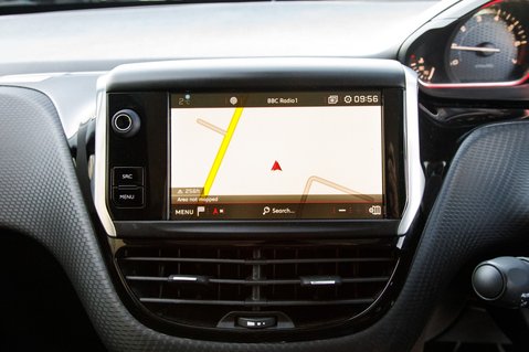 Peugeot 2008 PURETECH S/S GT LINE 25