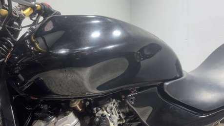 Honda CB 1998 54K PROJECT BIKE SPARES OR REPAIR 600CC 19