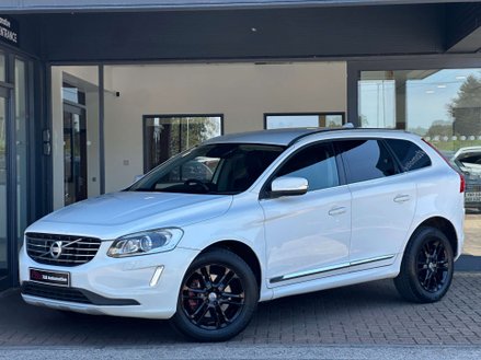 Volvo XC60 2.4 XC60 SE Luxury Nav D4 AWD Auto 4WD 5dr