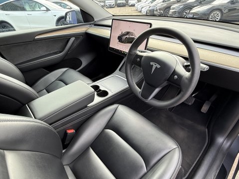 Tesla Model Y (Dual Motor) Long Range SUV 5dr Electric Auto 4WDE (384 bhp) 2