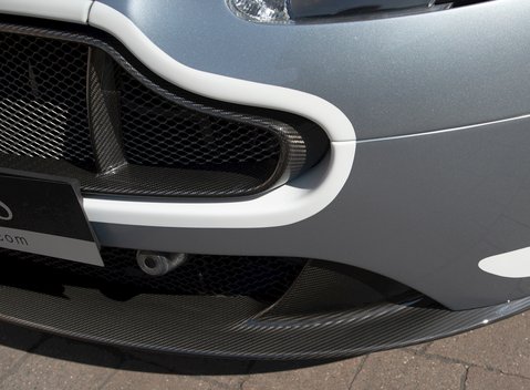 Aston Martin V12 Vantage S Roadster 25