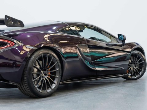 McLaren 570 3.8T V8 Coupe 2dr Petrol SSG Euro 6 (s/s) (570 ps) 38