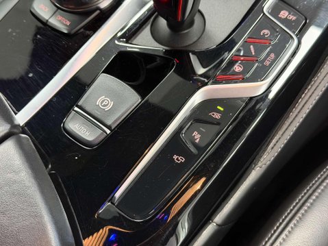 BMW M5 4.4i V8 Competition Saloon 4dr Petrol Steptronic xDrive Euro 6 (s/s) (625 p 75