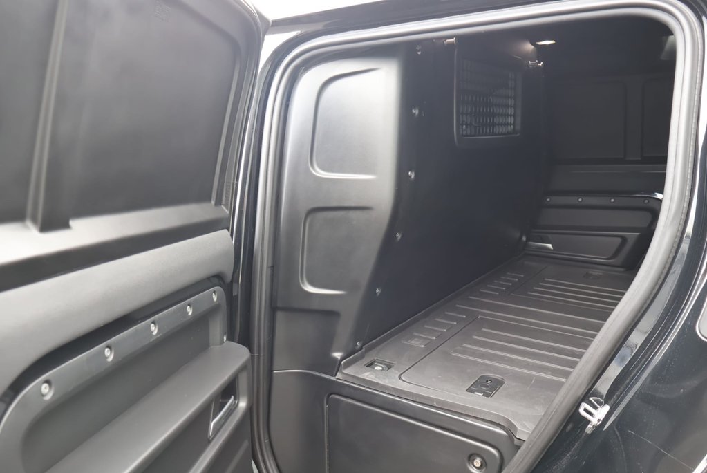 Land Rover Defender 110 HARD TOP SE MHEV styled by seeker PRICE MATCH OFFER  28