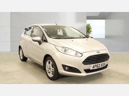 Ford Fiesta 1.0T EcoBoost Zetec Euro 5 (s/s) 5dr