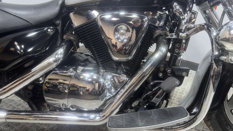 Suzuki Intruder 1500 VL 2000 ONLY 14K NEW MOT SERVICED 1500CC CRUISER BIKE 7