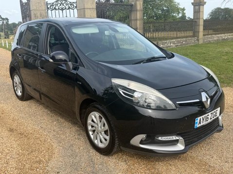Renault Scenic 1.5 dCi Limited Nav MPV 5dr Diesel Manual Euro 6 (s/s) (110 ps) TWIN SUNROO 29