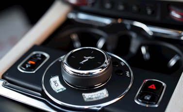 Rolls-Royce Wraith 27