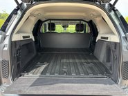 Land Rover Discovery D300 SE MHEV Auto 4WD Euro 6 SUV (300ps) 11