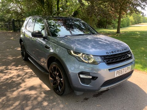 Land Rover Discovery Sport TD4 HSE BLACK 17