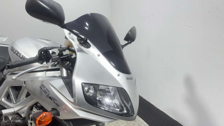 Suzuki SV650 SV650 2003 31K LONG MOT PERFECT A2 BIKE VTWIN SERVICED 650CC 22