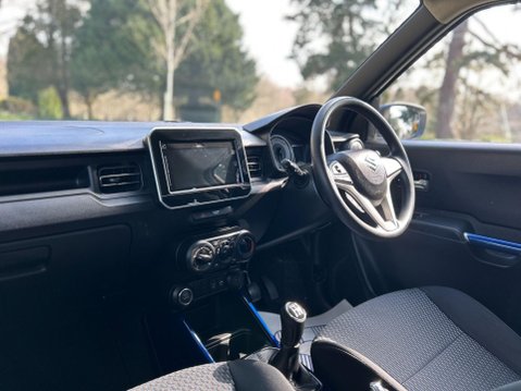 Suzuki Ignis SZ-T DUALJET MHEV 8