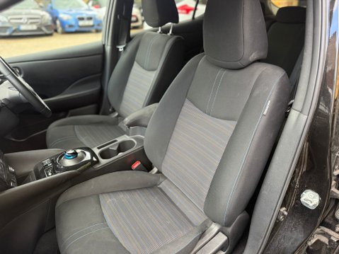 Nissan LEAF 39kWh N-Connecta Hatchback 5dr Electric Auto 31
