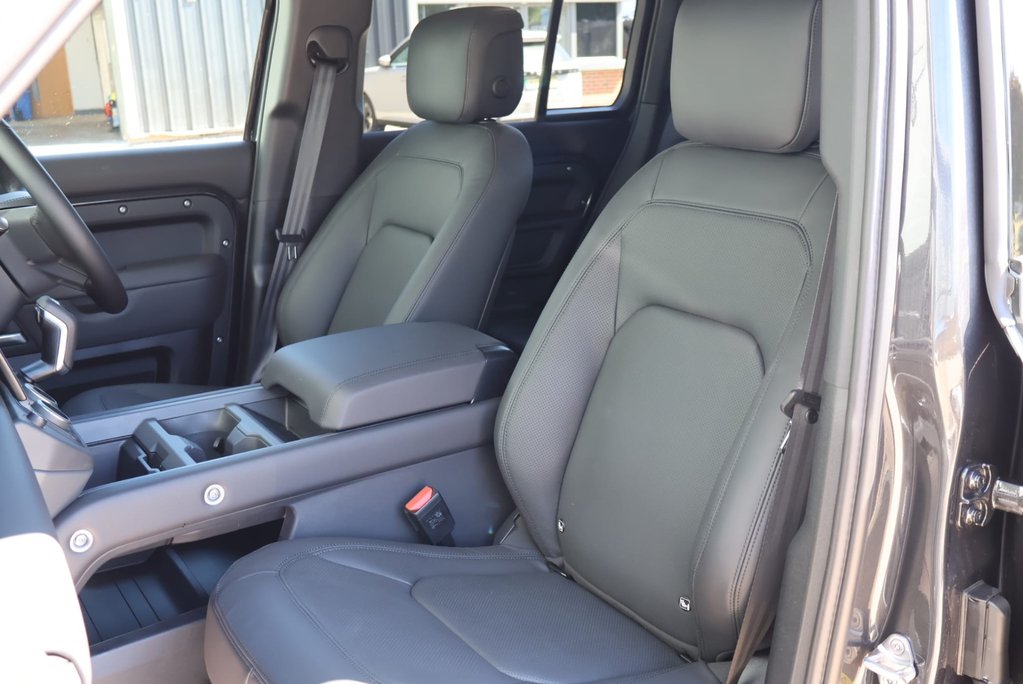 Land Rover Defender 110 BRAND NEW HARD TOP X-DYNAMIC HSE WITH A GENUINE REAR SEAT CONVERSION 13