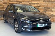 Volkswagen Golf 35.8kWh e-Golf Hatchback 5dr Electric Auto (136 ps) 1