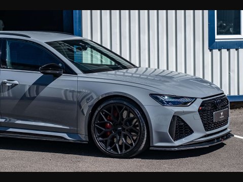 Audi RS6 4.0 RS 6 Carbon Black TFSI MHEV Quattro Auto 4WD 5dr 24