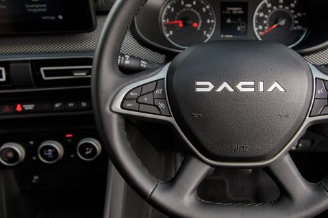 Dacia Jogger EXTREME SE TCE 19
