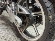 Kawasaki Zephyr 1995 GREAT RUNNING CLEAN PROJECT BIKE 550CC CUSTOM RETRO 21