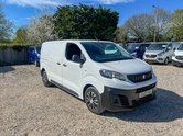 Peugeot Expert MWB L2H1 Low Roof Premium Air Con Sensors EURO 6 NO VAT 4