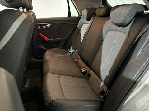Audi Q2 TDI SPORT 18