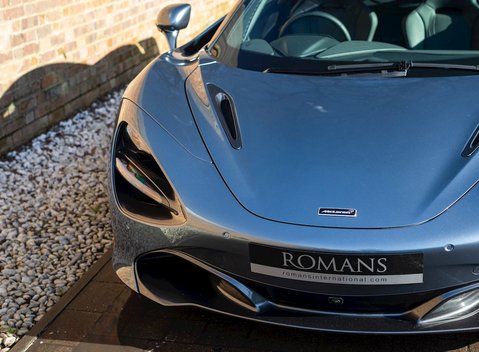 McLaren 720S Luxury 20