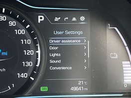 Hyundai IONIQ 1.6 IONIQ Premium SE FHEV Semi-Auto 5dr 32