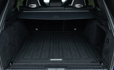 Land Rover Range Rover Sport SVR Carbon Edition 35