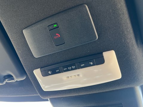 Nissan Juke DIG-T N-CONNECTA DCT 30