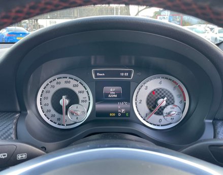 Mercedes-Benz A Class 1.8 A200 BlueEfficiency AMG Sport CDi Auto 5dr 21