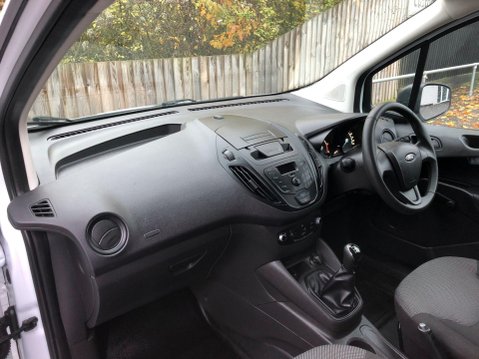 Ford Transit Courier BASE TDCI 13