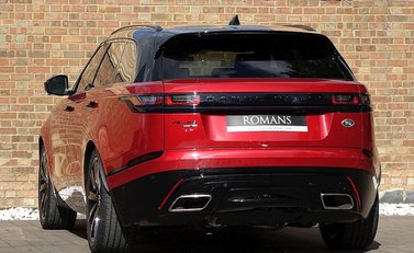 Land Rover Range Rover Velar R-Dynamic D300 HSE 10