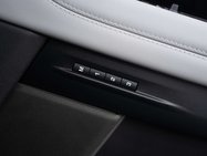 Land Rover Range Rover Evoque 2.0 Range Rover Evoque R-Dynamic HSE D MHEV Auto 4WD 5dr 15