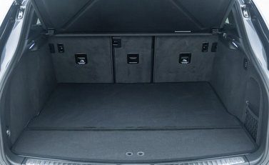 Porsche Macan GTS 37